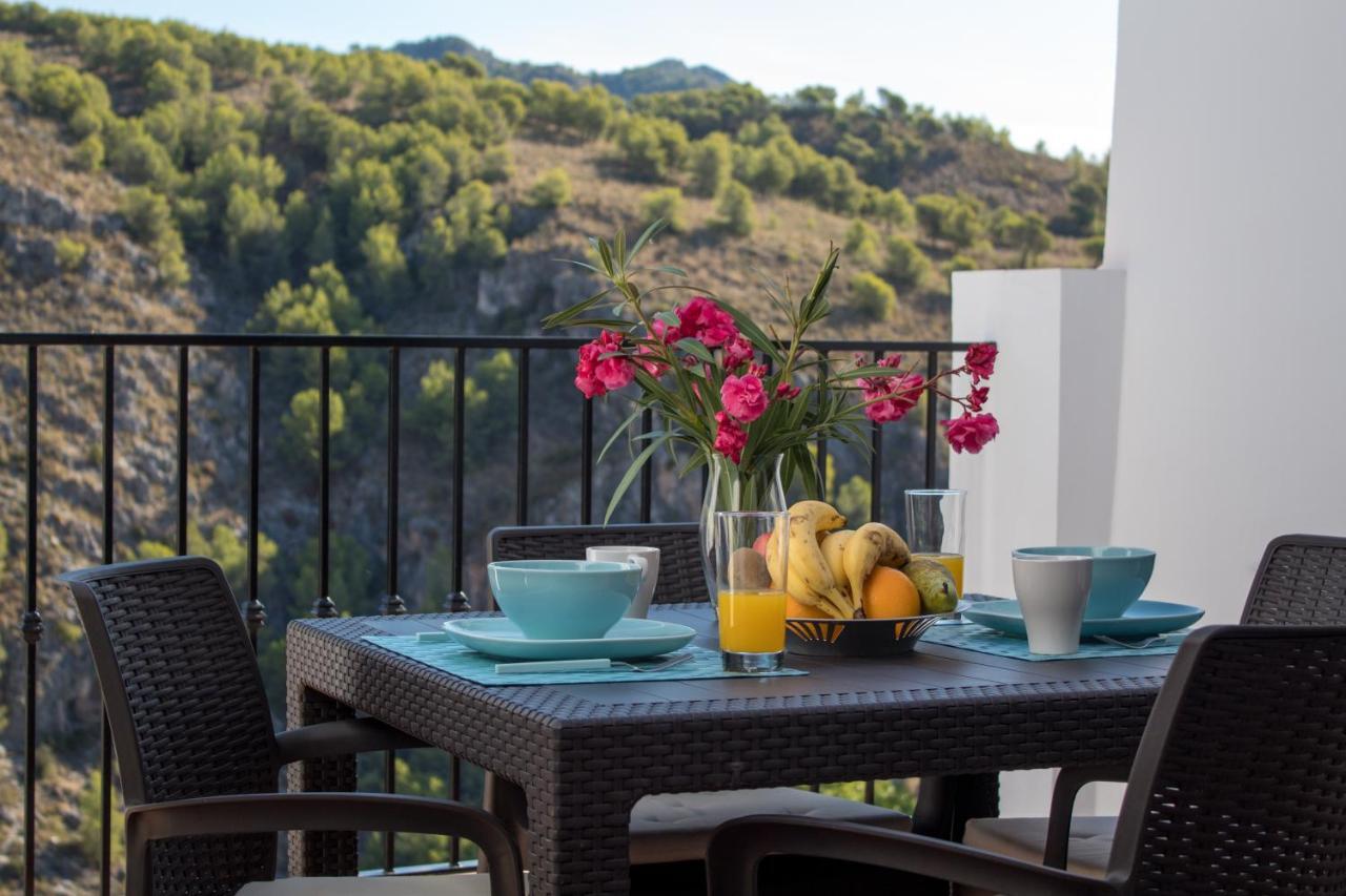 Quiet House In Village Center With Mountains Views Frigiliana Eksteriør bilde
